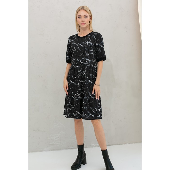 Платье женское, размер 52
Платье женское, размер 52