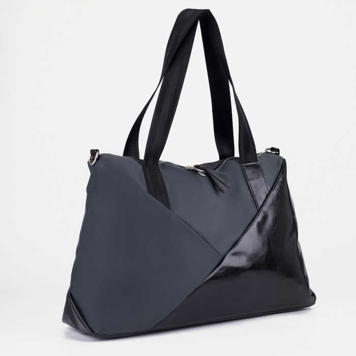 Сумка дорожная на молнии, наружный карман, длинный ремень, цвет серый
Сумка дорожная на молнии, наружный карман, длинный ремень, цвет серый