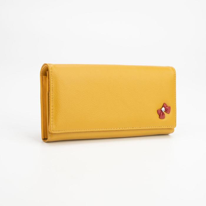 Кошелёк на магнитах, цвет жёлтый
Кошелёк на магнитах, цвет жёлтый