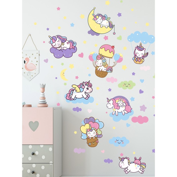 Интерьерные наклейки "Единороги" 42х125 см разноцветный
Интерьерные наклейки "Единороги" 42х125 см разноцветный