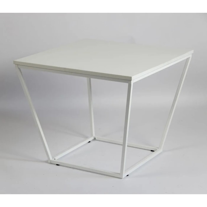 Стол журнальный КВАРТА 600х600х480 белый/белый глянец
Стол журнальный КВАРТА 600х600х480 белый/белый глянец