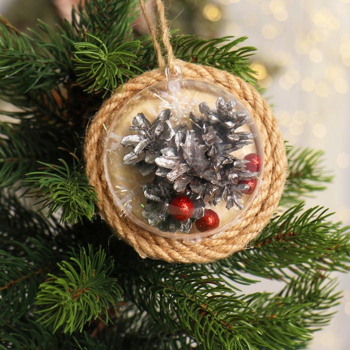 Декоративное украшение с подвеской
Декоративное украшение с подвеской