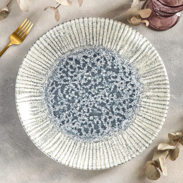 Тарелка подстановочная Iris Blue, d=30 см
Тарелка подстановочная Iris Blue, d=30 см