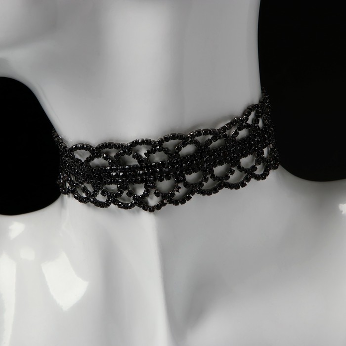 Чокер "Искорка" линия и круги вокруг, цвет чёрный, 28 см
Чокер "Искорка" линия и круги вокруг, цвет чёрный, 28 см