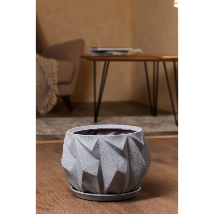 Цветочный горшок "Камень", кожа, серый, 29х29х23 см, 10л
Цветочный горшок "Камень", кожа, серый, 29х29х23 см, 10л