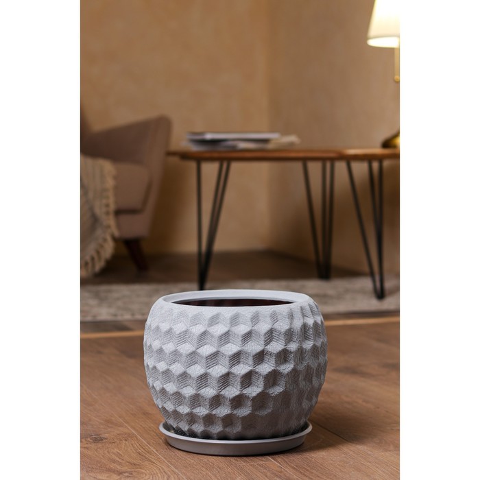 Горшок для цветов "Кедр", кожа, серый, 29х29х24 см, 10л
Горшок для цветов "Кедр", кожа, серый, 29х29х24 см, 10л