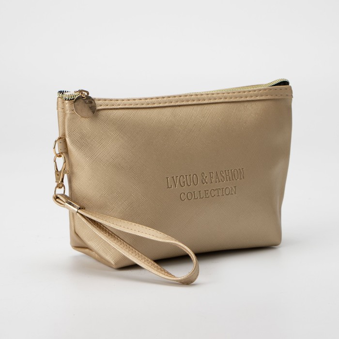 Косметичка на молнии, с ручкой, цвет золотистый
Косметичка на молнии, с ручкой, цвет золотистый