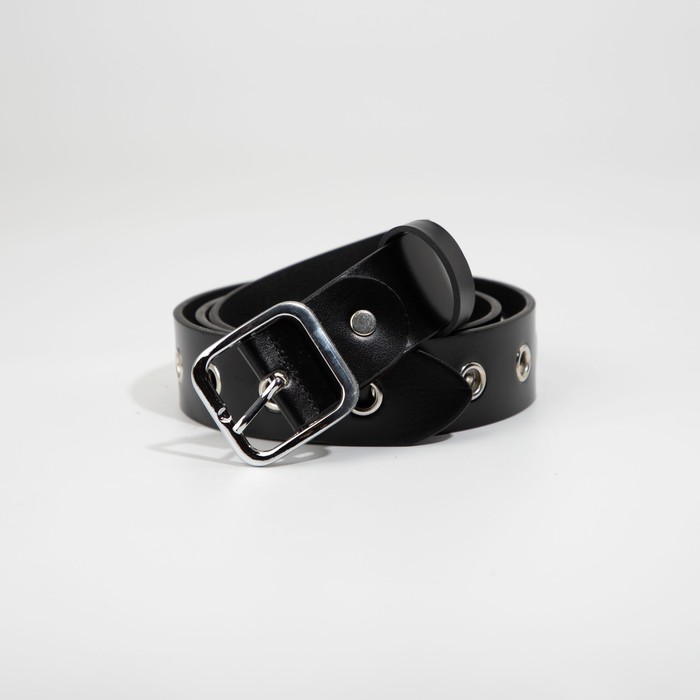 Ремень женский, ширина 3,3 см, винт, люверсы, пряжка металл, цвет чёрный
Ремень женский, ширина 3,3 см, винт, люверсы, пряжка металл, цвет чёрный