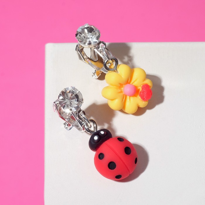 Клипсы детские "Животные" стразы, форма МИКС
Клипсы детские "Животные" стразы, форма МИКС