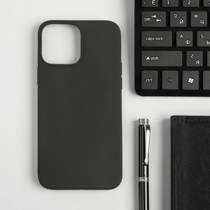 Чехол Red Line Ultimate для iPhone 13 Pro Max, силиконовый, черный
Чехол Red Line Ultimate для iPhone 13 Pro Max, силиконовый, черный