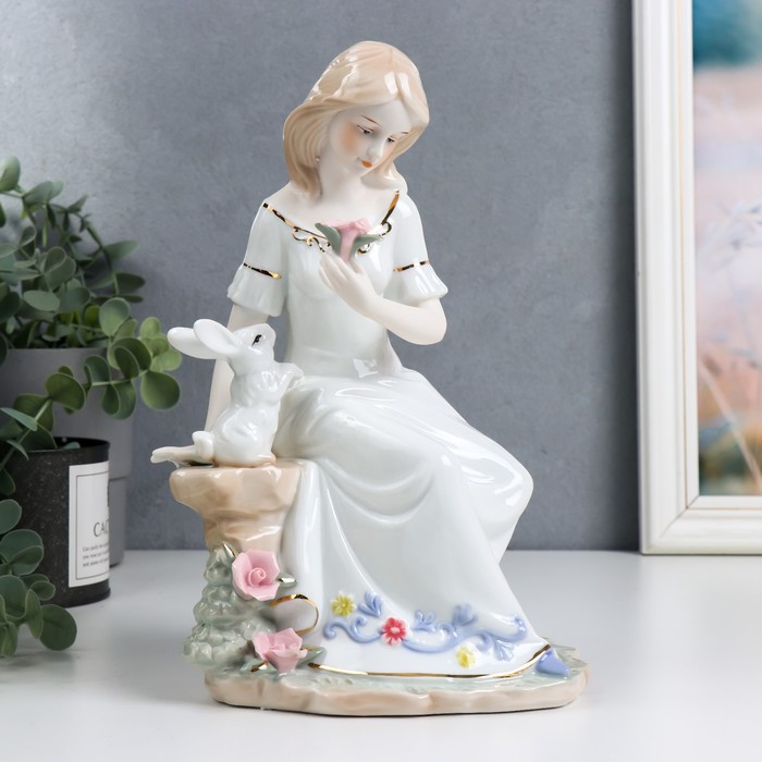 Сувенир керамика "Девушка в белом платье, на камне с белым кроликом" 25 см
Сувенир керамика "Девушка в белом платье, на камне с белым кроликом" 25 см