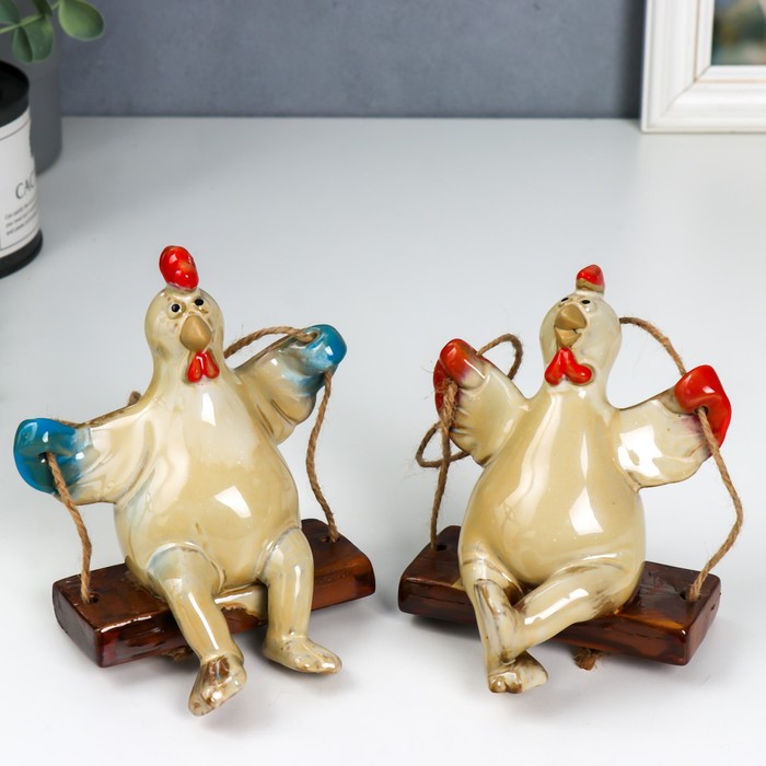 Сувенир керамика "Курочки на качелях" набор 2 шт 12х9х9,5 см
Сувенир керамика "Курочки на качелях" набор 2 шт 12х9х9,5 см