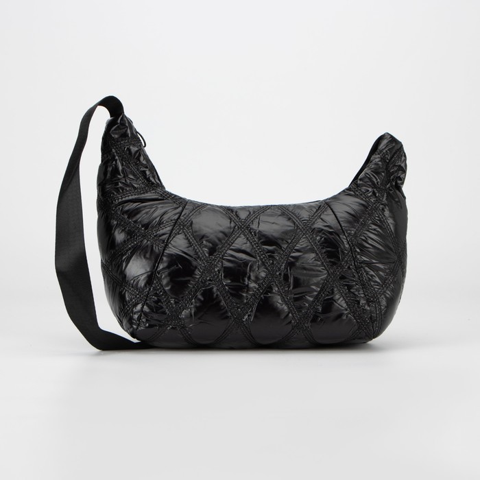 Сумка кросс-боди, отдел на молнии, длинный ремень, цвет чёрный
Сумка кросс-боди, отдел на молнии, длинный ремень, цвет чёрный