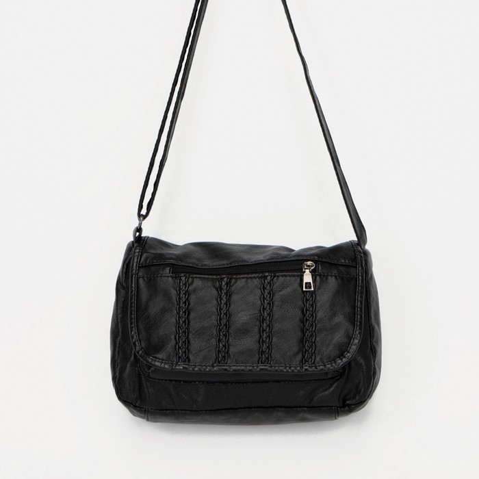 Сумка-мессенджер на клапане, наружный карман, регулируемый ремень, цвет чёрный
Сумка-мессенджер на клапане, наружный карман, регулируемый ремень, цвет чёрный