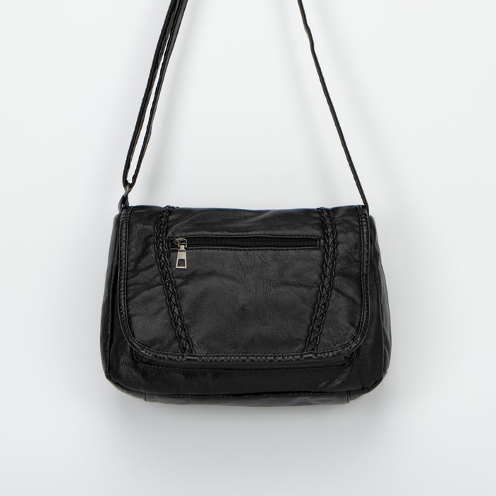 Сумка-мессенджер, отдел на клапане, наружный карман, регулируемый ремень, цвет чёрный
Сумка-мессенджер, отдел на клапане, наружный карман, регулируемый ремень, цвет чёрный