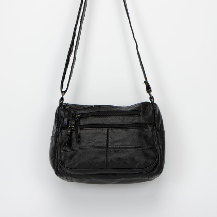 Сумка-мешок, 2 отдела на молнии, 3 наружных кармана, длинный ремень, цвет чёрный
Сумка-мешок, 2 отдела на молнии, 3 наружных кармана, длинный ремень, цвет чёрный