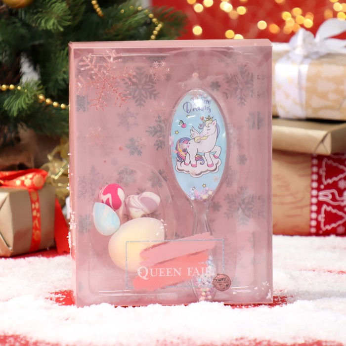 Подарочный набор «Snow Dreams», 5 предметов: спонжи, массажная расчёска, рисунок МИКС
Подарочный набор «Snow Dreams», 5 предметов: спонжи, массажная расчёска, рисунок МИКС