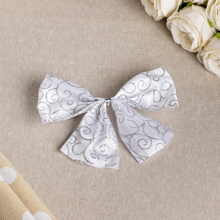 Бант праздничный "Сюрприз", серебристый, 14 х 10 см
Бант праздничный "Сюрприз", серебристый, 14 х 10 см