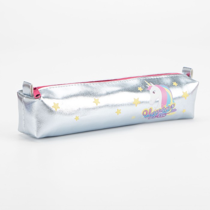 Косметичка на молнии, цвет серебристый 
Косметичка на молнии, цвет серебристый