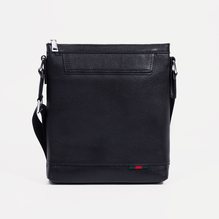 Сумка мужская на молнии, наружный карман, длинный ремень, цвет чёрный
Сумка мужская на молнии, наружный карман, длинный ремень, цвет чёрный