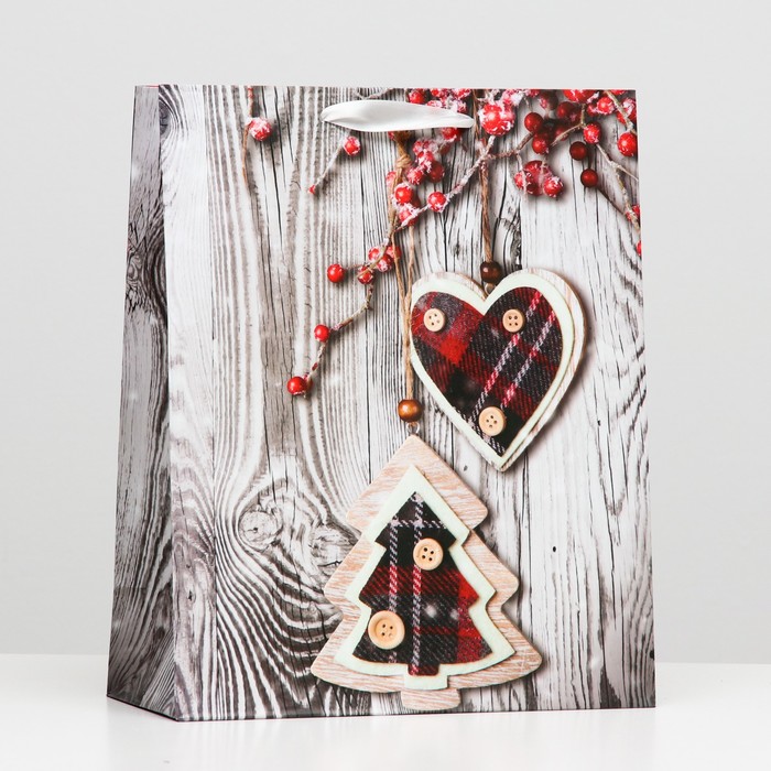 Пакет ламинированный "Новогодний хендмейд" 26 x 32 x 12
Пакет ламинированный "Новогодний хендмейд" 26 x 32 x 12