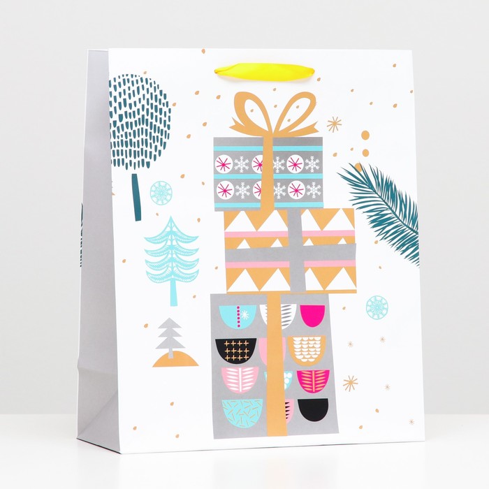 Пакет ламинированный "Подарки" 26 x 32 x 12
Пакет ламинированный "Подарки" 26 x 32 x 12