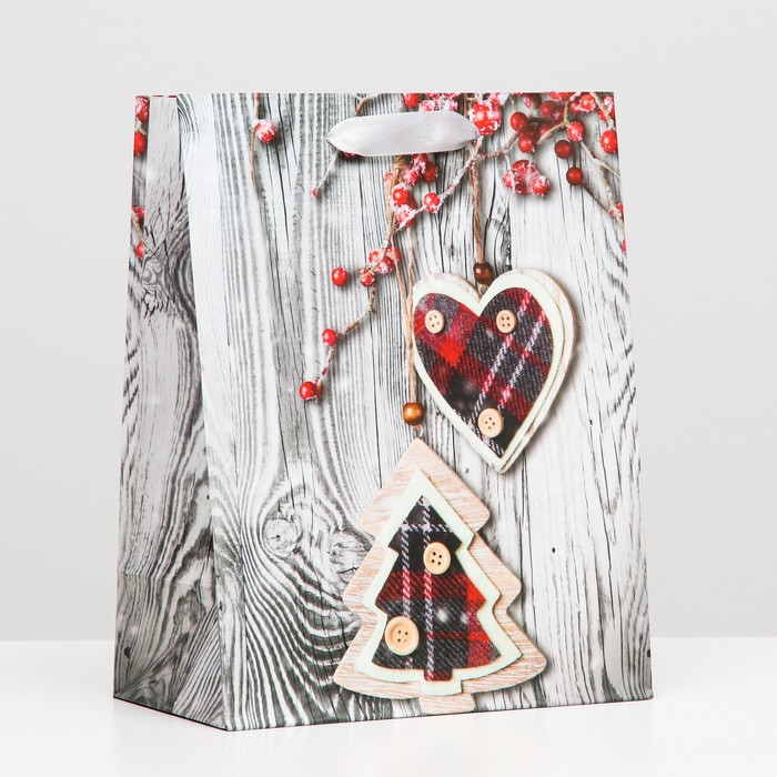 Пакет ламинированный "Ёлочка и сердце" 18 х 23 х 10
Пакет ламинированный "Ёлочка и сердце" 18 х 23 х 10
