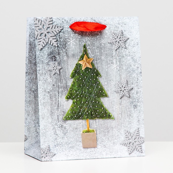 Пакет ламинированный "Ёлка с биссером" 18 х 23 х 10
Пакет ламинированный "Ёлка с биссером" 18 х 23 х 10