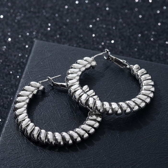 Серьги-кольца "Геометрия" плоские звенья, цвет серебро, d=4
Серьги-кольца "Геометрия" плоские звенья, цвет серебро, d=4