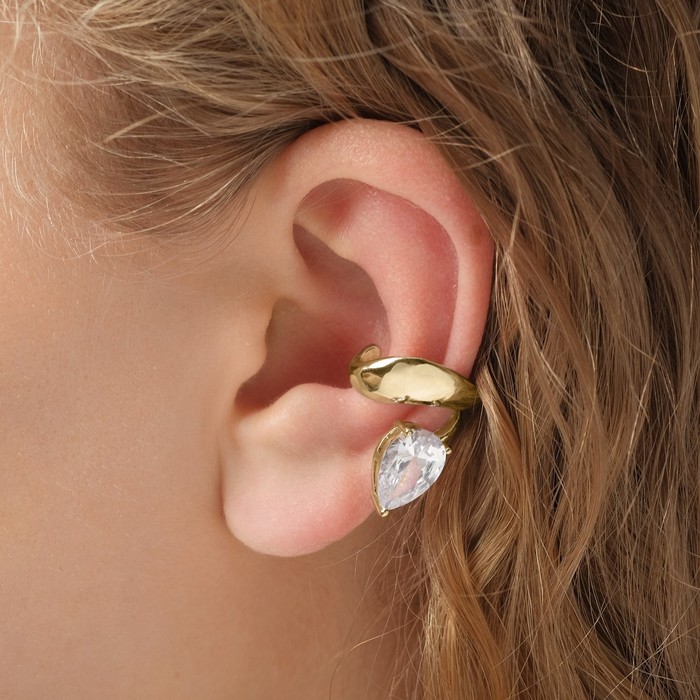 Серьга "Каффа" бутон, цвет белый в золоте
Серьга "Каффа" бутон, цвет белый в золоте