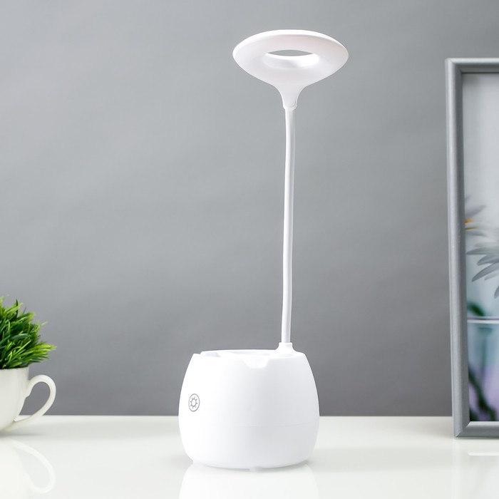 Настольная лампа сенсорная 16750/1 LED 2Вт 6000К USB АКБ белый 14,5х10х42 см
Настольная лампа сенсорная 16750/1 LED 2Вт 6000К USB АКБ белый 14,5х10х42 см
