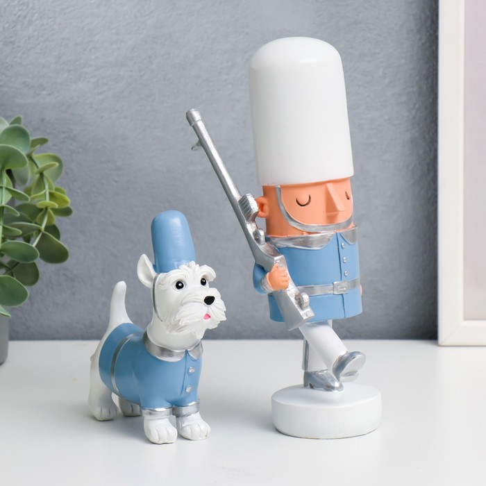 Сувенир полистоун "Щелкунчик и терьер" набор 2 шт голубо-белый 11,5х3,5х12 20,5х8х7 см
Сувенир полистоун "Щелкунчик и терьер" набор 2 шт голубо-белый 11,5х3,5х12 20,5х8х7 см