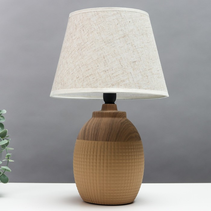 Настольная лампа 16772/1BG E14 40Вт бежевый 13,5х13,5х39 см
Настольная лампа 16772/1BG E14 40Вт бежевый 13,5х13,5х39 см