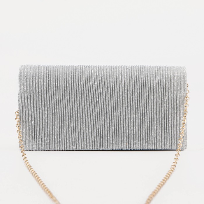 Сумка-клатч, отдел на клапане, цвет белый
Сумка-клатч, отдел на клапане, цвет белый