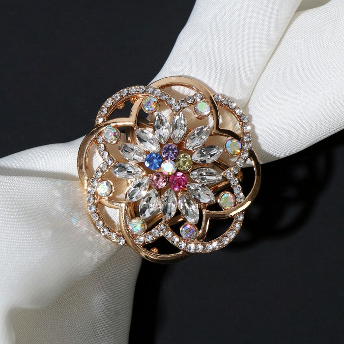 Кольцо для платка "Цветок" орбиты, цветное в золоте
Кольцо для платка "Цветок" орбиты, цветное в золоте