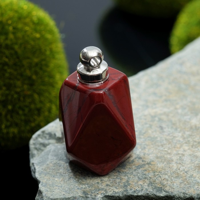 Подвеска-аромакулон галтовка "Яшма красная"
Подвеска-аромакулон галтовка "Яшма красная"