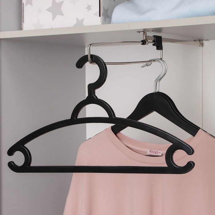 Вешалка-плечики для легкой одежды «Rambai», размер 48-50, цвет чёрный
Вешалка-плечики для легкой одежды «Rambai», размер 48-50, цвет чёрный