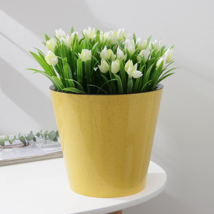 Кашпо для цветов со вставкой Pepper, 4 л, d=20 см, цвет жёлтый
Кашпо для цветов со вставкой Pepper, 4 л, d=20 см, цвет жёлтый