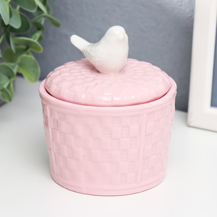 Шкатулка керамика "Белый воробей. Плетёнка" розовая 9,5х8,1х8,1 см
Шкатулка керамика "Белый воробей. Плетёнка" розовая 9,5х8,1х8,1 см