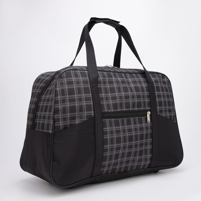 Сумка дорожная, отдел на молнии, 3 наружных кармана, цвет чёрный
Сумка дорожная, отдел на молнии, 3 наружных кармана, цвет чёрный