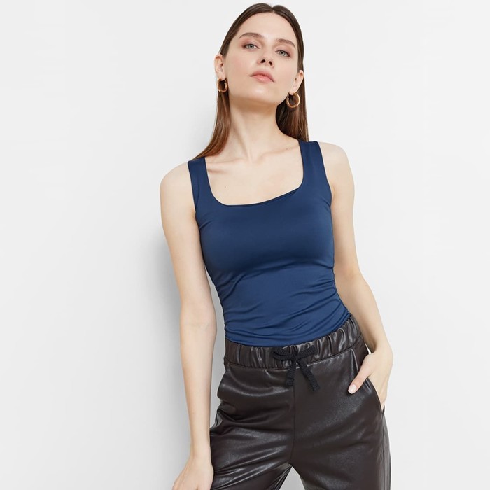 Топ женский, цвет темно-синий, размер 46
Топ женский, цвет темно-синий, размер 46