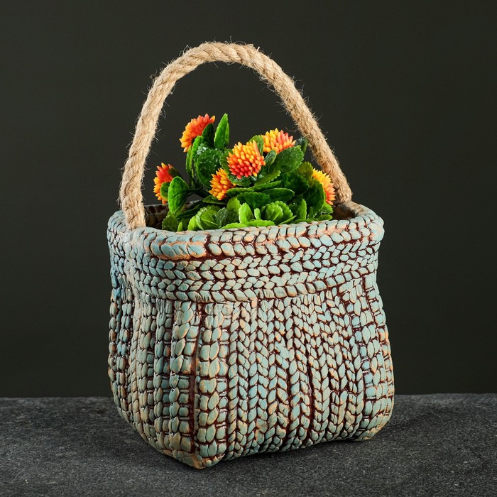 Кашпо "Сумка вязаная с ручками" синяя 1,25 л
Кашпо "Сумка вязаная с ручками" синяя 1,25 л