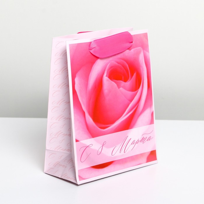 Пакет ламинированный «Лепесток», S 12 × 15 × 5,5 см
Пакет ламинированный «Лепесток», S 12 × 15 × 5,5 см