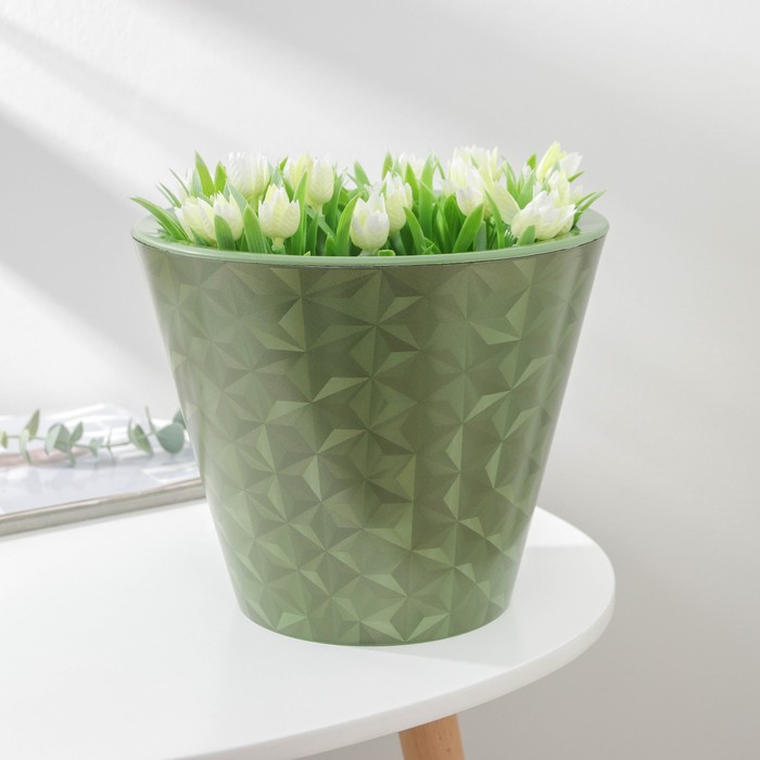 Кашпо для цветов со вставкой «Грани», 5 л, цвет оливковый
Кашпо для цветов со вставкой «Грани», 5 л, цвет оливковый