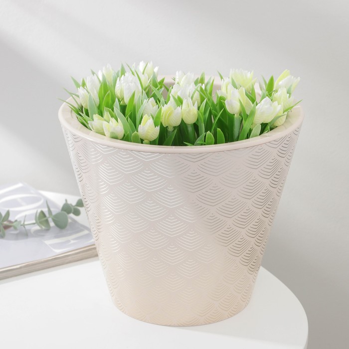 Кашпо для цветов со вставкой «Флейк», 5 л, цвет пудровый
Кашпо для цветов со вставкой «Флейк», 5 л, цвет пудровый