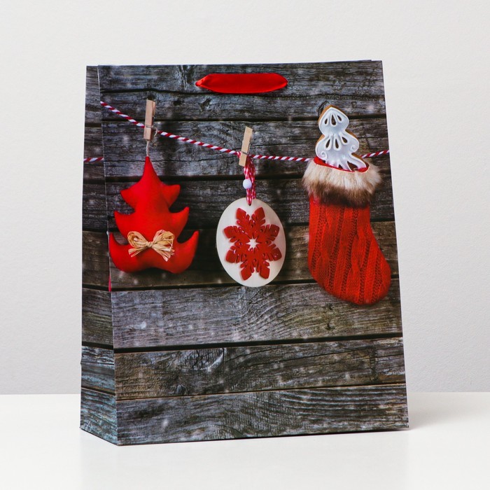 Пакет ламинированный "Домашний новый год", 26 x 32 x 12 см
Пакет ламинированный "Домашний новый год", 26 x 32 x 12 см