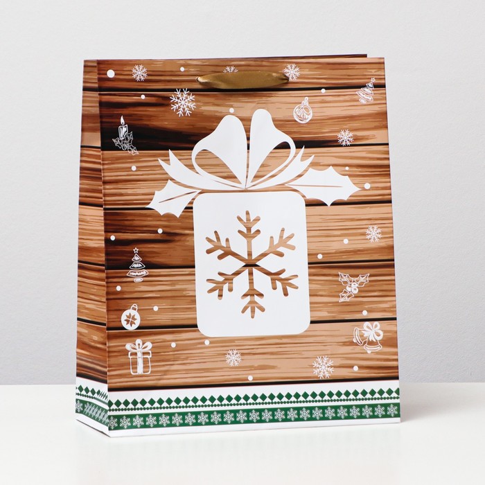 Пакет ламинированный, "Новогодний подарок" 26 x 32 x 12
Пакет ламинированный, "Новогодний подарок" 26 x 32 x 12