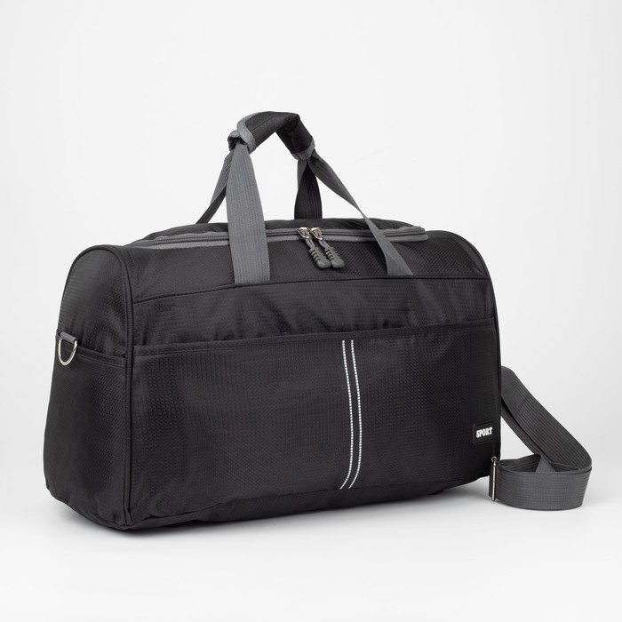 Сумка спортивная, отдел на молнии, 4 наружных кармана, длинный ремень, цвет чёрный
Сумка спортивная, отдел на молнии, 4 наружных кармана, длинный ремень, цвет чёрный