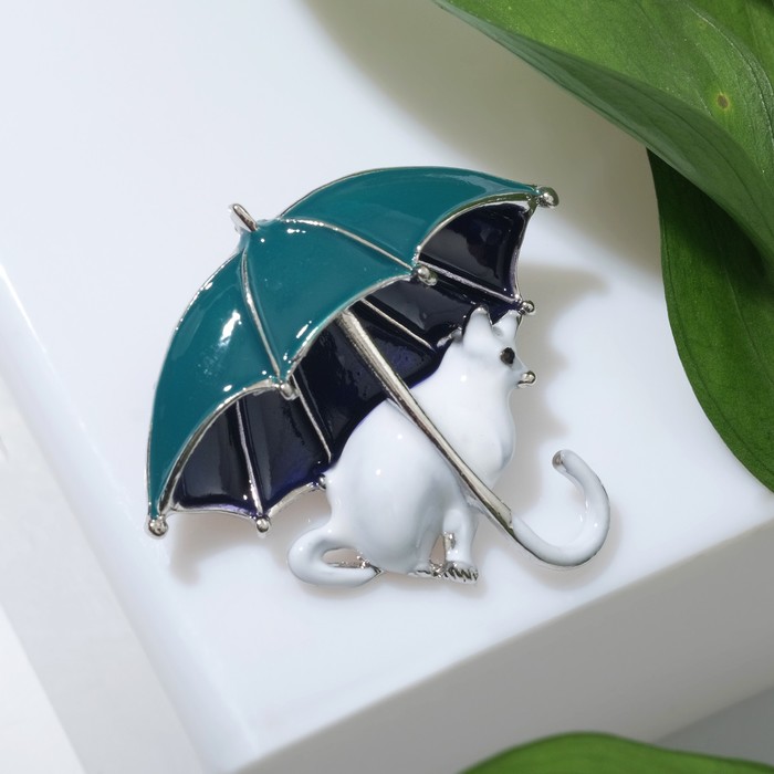 Брошь "Кошка" под зонтом, цветная в серебре
Брошь "Кошка" под зонтом, цветная в серебре
