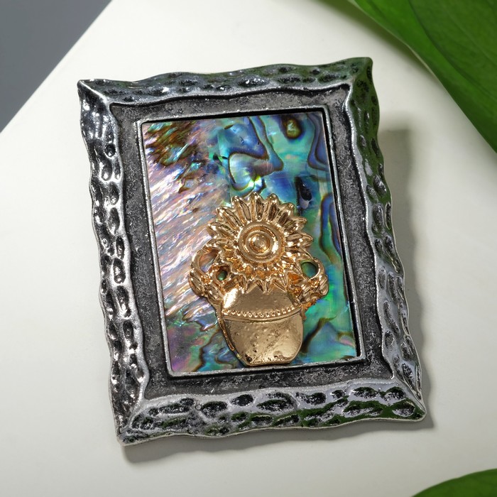 Брошь "Галиотис" натюрморт, цветная в чернёном серебре
Брошь "Галиотис" натюрморт, цветная в чернёном серебре